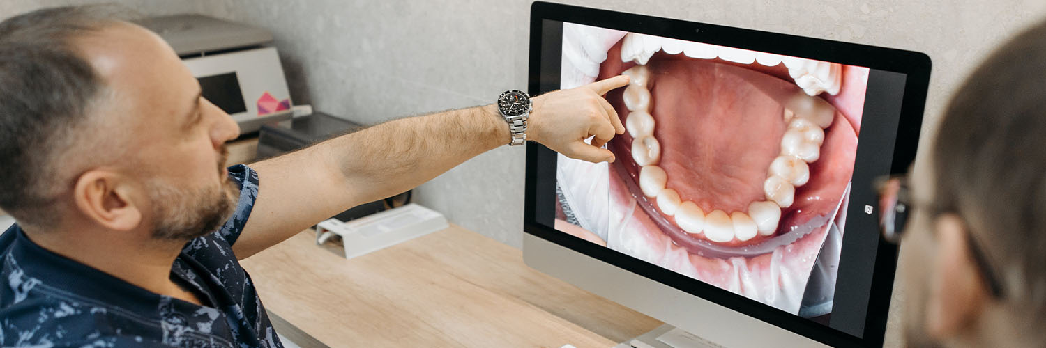 Prosthodontist - Banner